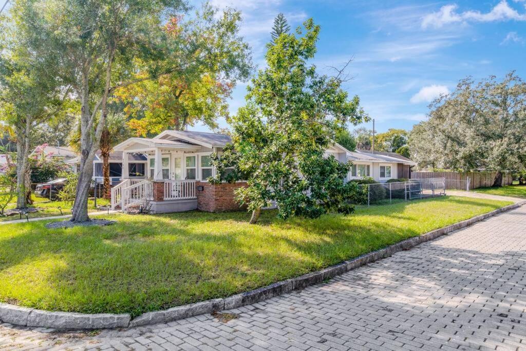 Cozy Bungalow With Patio & Grill, Private And Location Tampa Luaran gambar