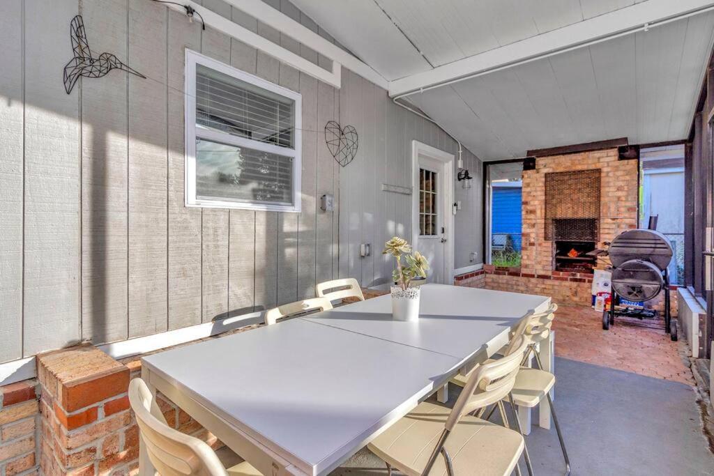 Cozy Bungalow With Patio & Grill, Private And Location Tampa Luaran gambar